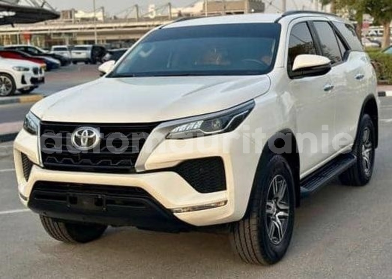 Big with watermark toyota fortuner wilaya du trarza arafat 5082