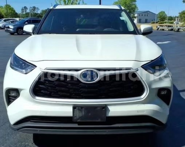 Big with watermark toyota highlander wilaya du trarza arafat 5087