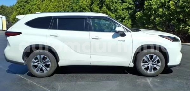 Big with watermark toyota highlander wilaya du trarza arafat 5087