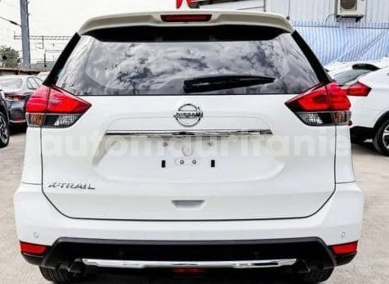 Big with watermark nissan x trail wilaya du trarza arafat 5089