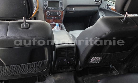 Acheter Occasion Voiture Mercedes-Benz ML–Class Blanc à Nawakshut, Nawakshut Acheter Occasion Voiture Mercedes-Benz ML–Class Blanc à Nawakshut, Nawakshut