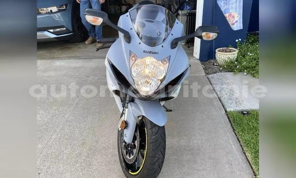 Acheter Neuf Moto Yamaha TMAX Noir à Boû Gâdoûm, Hodh ech Chargui Acheter Neuf Moto Yamaha TMAX Noir à Boû Gâdoûm, Hodh ech Chargui