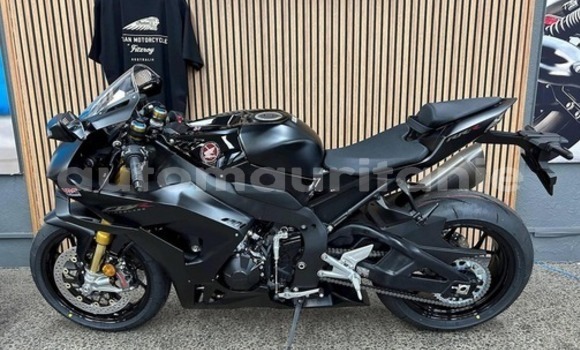 Acheter Neuf Moto Yamaha TMAX Noir à Boû Gâdoûm, Hodh ech Chargui Acheter Neuf Moto Yamaha TMAX Noir à Boû Gâdoûm, Hodh ech Chargui
