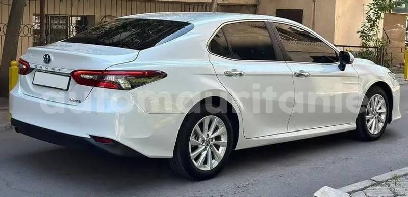 Big with watermark toyota camry wilaya du trarza arafat 5115