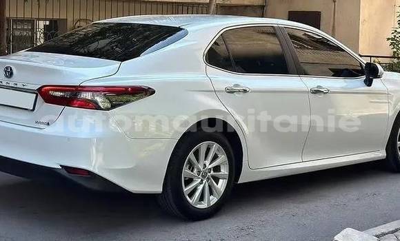 Acheter Occasion Voiture Toyota Camry Blanc à Arafat, Wilaya du Trarza Acheter Occasion Voiture Toyota Camry Blanc à Arafat, Wilaya du Trarza