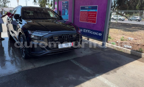 Acheter Import Voiture Audi Q8 Noir à Nouakchott, Nouakchott Ouest Acheter Import Voiture Audi Q8 Noir à Nouakchott, Nouakchott Ouest