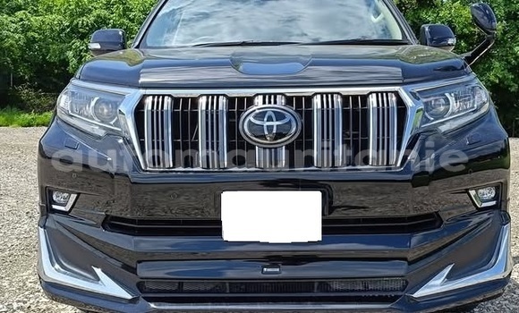 Acheter Occasion Voiture Toyota Land Cruiser Prado Noir à Arafat, Wilaya du Trarza