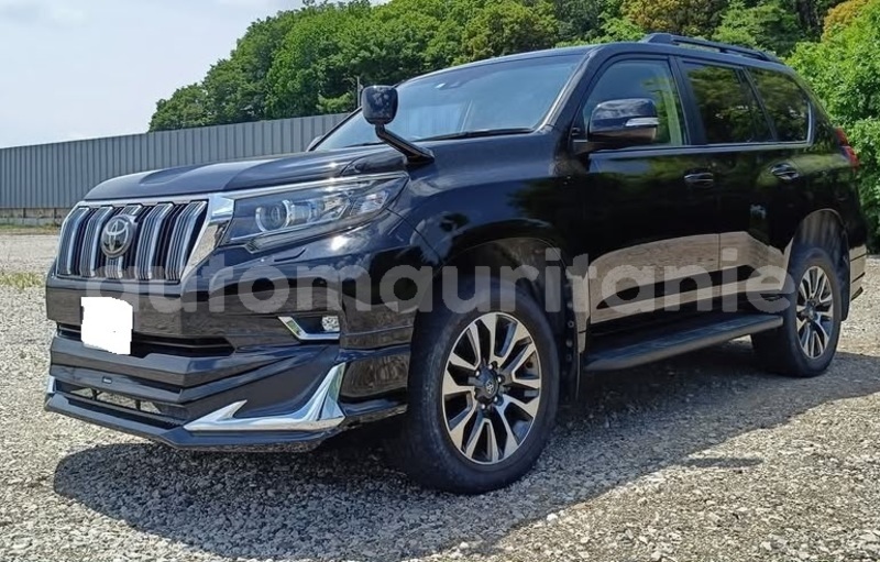 Big with watermark toyota land cruiser prado wilaya du trarza arafat 5127