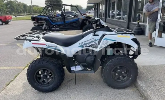 Acheter Occasion Moto Kawasaki Brute Force Blanc à Arafat, Wilaya du Trarza