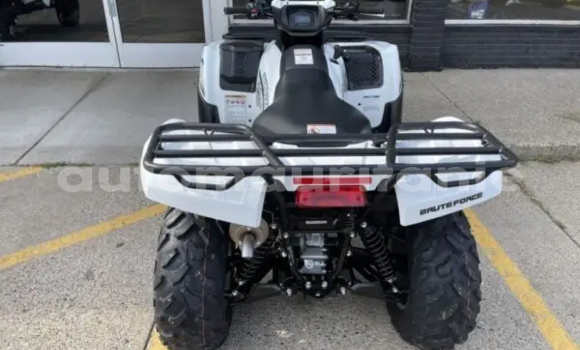 Acheter Neuf Moto Kawasaki Brute Force Blanc à Arafat, Wilaya du Trarza Acheter Neuf Moto Kawasaki Brute Force Blanc à Arafat, Wilaya du Trarza