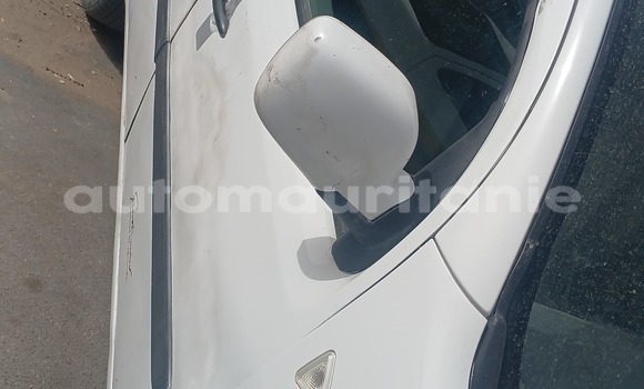 Acheter Occasion Voiture Renault Kangoo Blanc à Nouakchott, Nouakchott Ouest Acheter Occasion Voiture Renault Kangoo Blanc à Nouakchott, Nouakchott Ouest