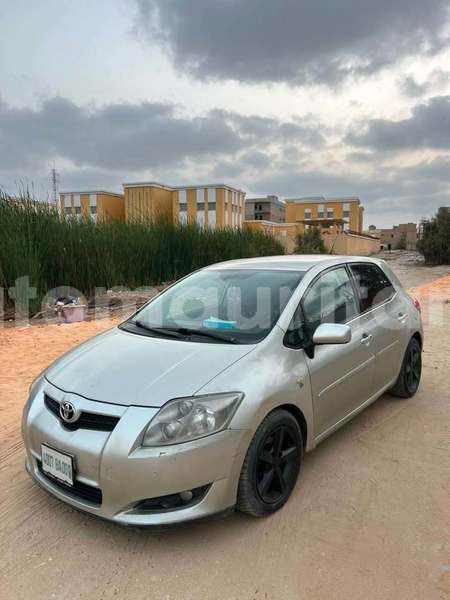 Big with watermark toyota auris hodh el gharbi aioun 5134