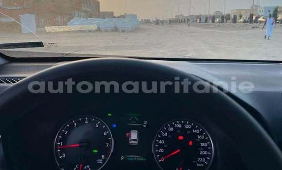 Acheter Occasion Voiture Toyota RAV4 Noir à Aqjawajat, Inshiri Acheter Occasion Voiture Toyota RAV4 Noir à Aqjawajat, Inshiri