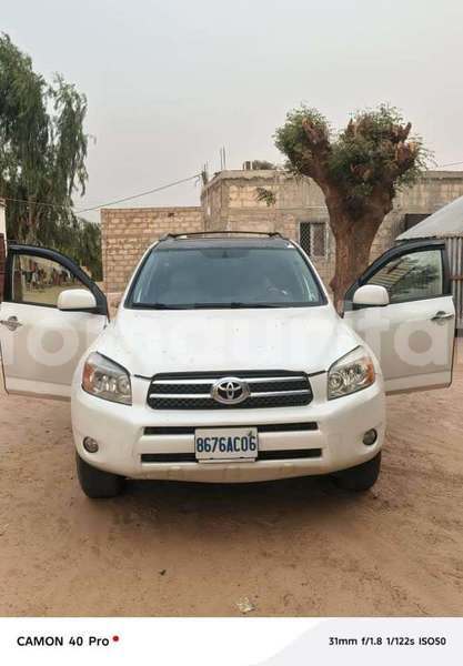 Big with watermark toyota rav4 inchiri akjoujt 5138