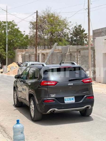 Big with watermark jeep compass brakna alaq 5141