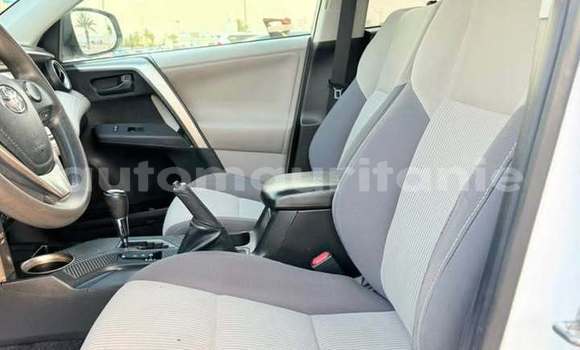 Acheter Occasion Voiture Toyota RAV4 Blanc à an–Na'mah, Hudh-ash-Sharqi Acheter Occasion Voiture Toyota RAV4 Blanc à an–Na'mah, Hudh-ash-Sharqi