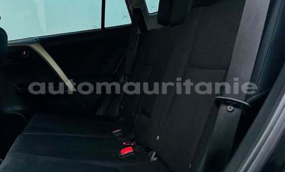 Acheter Occasion Voiture Toyota RAV4 Noir à Atar, Adrar Acheter Occasion Voiture Toyota RAV4 Noir à Atar, Adrar