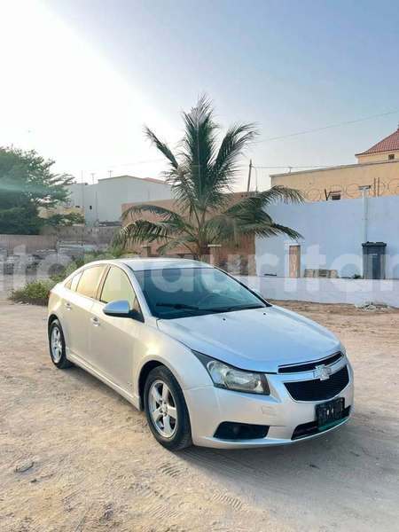 Big with watermark chevrolet cruze hodh el gharbi aioun 5149