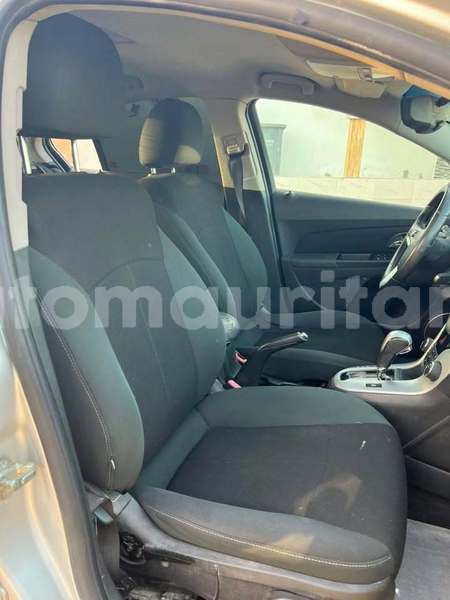 Big with watermark chevrolet cruze hodh el gharbi aioun 5149