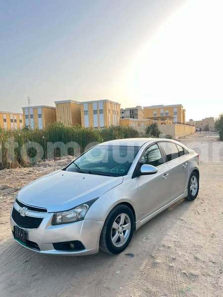 Big with watermark chevrolet cruze hodh el gharbi aioun 5149