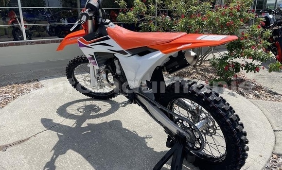 Acheter Occasion Moto KTM SX Beige à Akjoujt, Inchiri Acheter Occasion Moto KTM SX Beige à Akjoujt, Inchiri