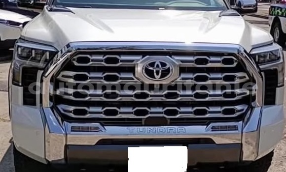 Acheter Occasion Voiture Toyota Tundra Blanc à Arafat, Wilaya du Trarza Acheter Occasion Voiture Toyota Tundra Blanc à Arafat, Wilaya du Trarza