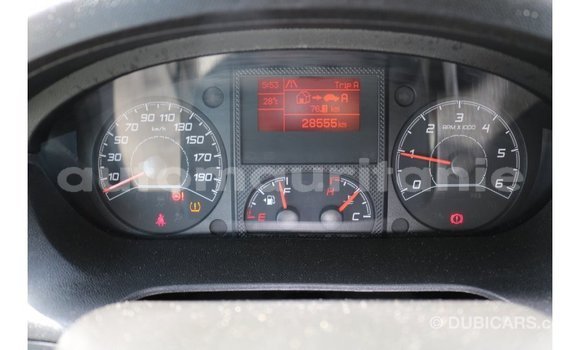 Acheter Import Voiture Peugeot 106 Blanc à Import - Dubai, Adrar