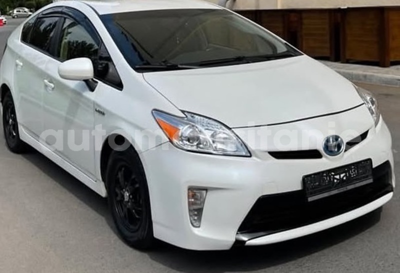 Big with watermark toyota prius wilaya du trarza arafat 5163