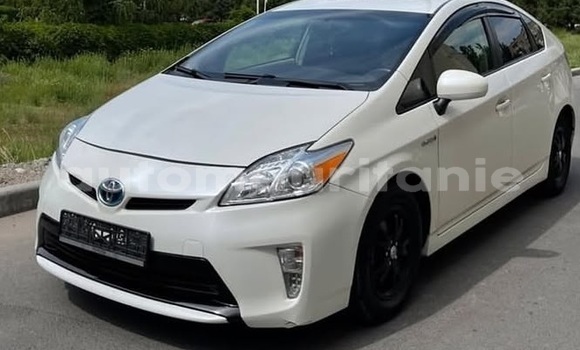 Acheter Occasion Voiture Toyota Prius Blanc à Arafat, Wilaya du Trarza Acheter Occasion Voiture Toyota Prius Blanc à Arafat, Wilaya du Trarza