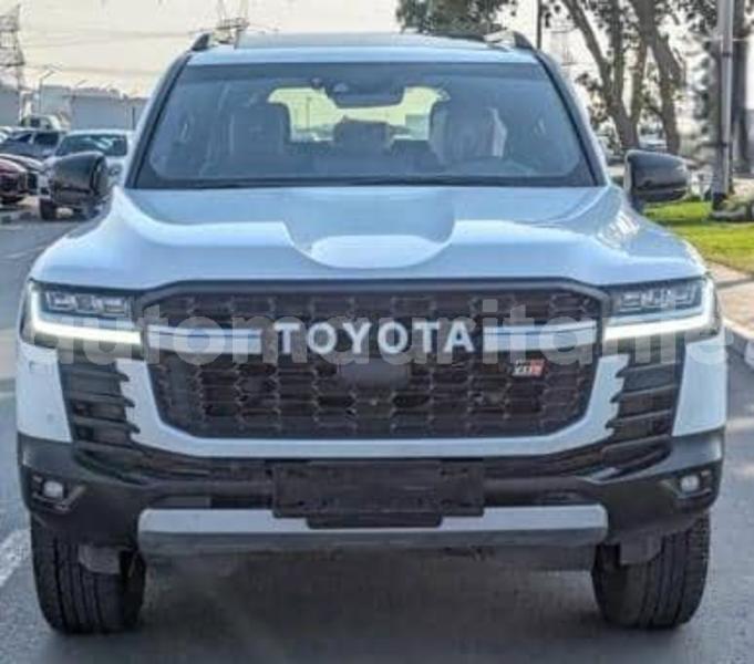 Big with watermark toyota land cruiser wilaya du trarza arafat 5165