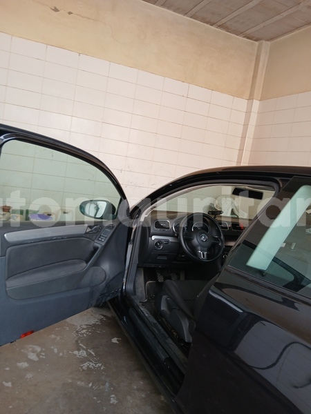 Big with watermark volkswagen golf adrar atar 5166