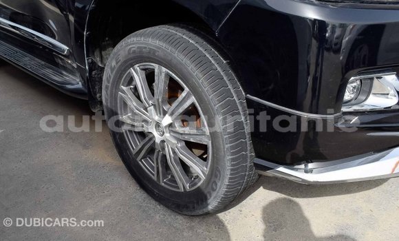 Acheter Import Voiture Toyota Land Cruiser Noir à Import - Dubai, Adrar Acheter Import Voiture Toyota Land Cruiser Noir à Import - Dubai, Adrar