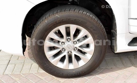 Acheter Import Voiture Lexus GX Blanc à Import - Dubai, Adrar Acheter Import Voiture Lexus GX Blanc à Import - Dubai, Adrar
