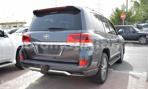Acheter Import Voiture Toyota Land Cruiser Autre à Import - Dubai, Adrar Acheter Import Voiture Toyota Land Cruiser Autre à Import - Dubai, Adrar