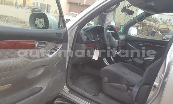 Buy Used Toyota Land Cruiser Prado Silver Car in Nouakchott in West Nouakchott Buy Used Toyota Land Cruiser Prado Silver Car in Nouakchott in West Nouakchott