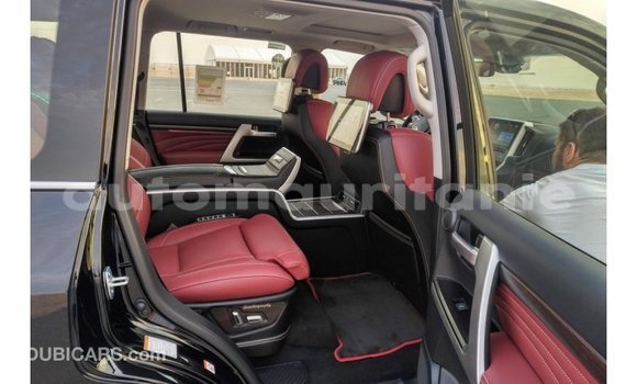Buy Import Toyota Land Cruiser Black Car in Import - Dubai in Adrar Buy Import Toyota Land Cruiser Black Car in Import - Dubai in Adrar