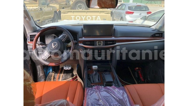 Big with watermark 07a28855 957b 45ef b686 59dfe37a4eb8