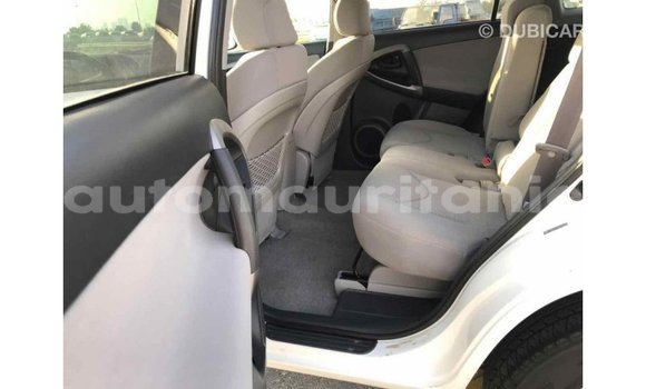 Acheter Import Utilitaire Toyota HiAce Autre à Import - Dubai, Adrar Acheter Import Utilitaire Toyota HiAce Autre à Import - Dubai, Adrar