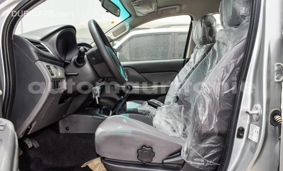 Acheter Import Voiture Mitsubishi L200 Autre à Import - Dubai, Adrar Acheter Import Voiture Mitsubishi L200 Autre à Import - Dubai, Adrar