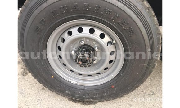 Buy Import Toyota Land Cruiser White Car in Import - Dubai in Adrar Buy Import Toyota Land Cruiser White Car in Import - Dubai in Adrar