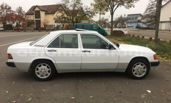 Acheter Occasion Voiture Mercedes-Benz 190 SL Blanc à Nouakchott, Nouakchott Ouest
