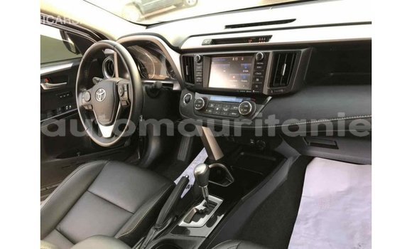 Acheter Import Utilitaire Toyota HiAce Noir à Import - Dubai, Adrar Acheter Import Utilitaire Toyota HiAce Noir à Import - Dubai, Adrar