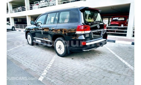 Buy Import Toyota Land Cruiser Black Car in Import - Dubai in Adrar Buy Import Toyota Land Cruiser Black Car in Import - Dubai in Adrar