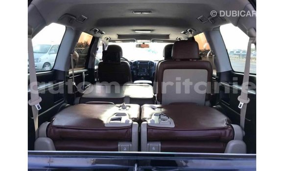 Acheter Import Voiture Toyota Land Cruiser Noir à Import - Dubai, Adrar Acheter Import Voiture Toyota Land Cruiser Noir à Import - Dubai, Adrar