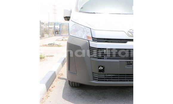 Buy Import Toyota Hiace White Car in Import - Dubai in Adrar Buy Import Toyota Hiace White Car in Import - Dubai in Adrar