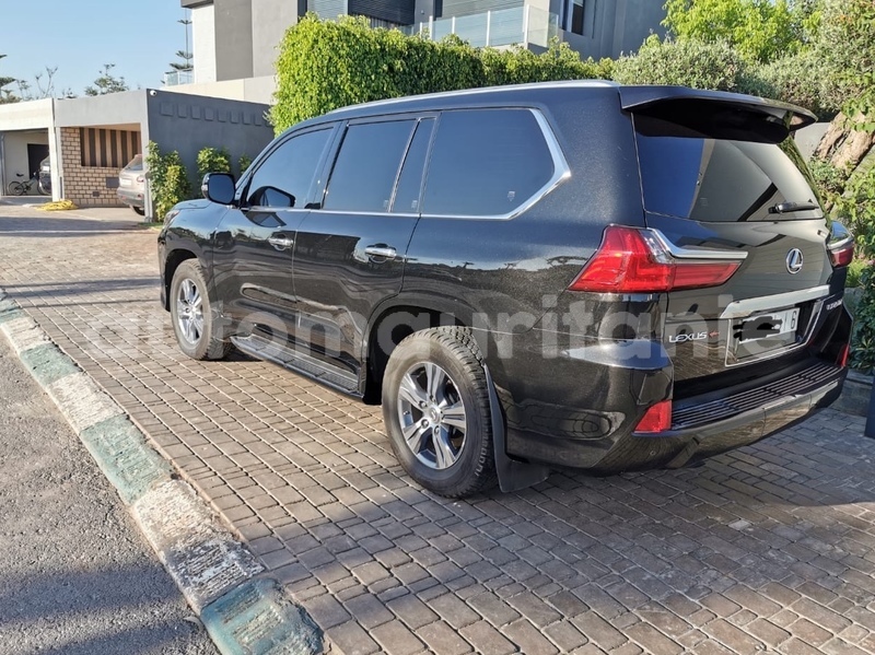 Big with watermark ebb7bec9 4584 43ef 8da4 af78aae7149d