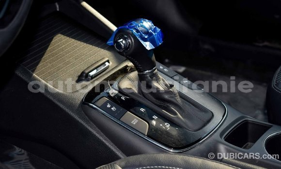 Acheter Import Voiture Kia Cerato Blanc à Import - Dubai, Adrar Acheter Import Voiture Kia Cerato Blanc à Import - Dubai, Adrar