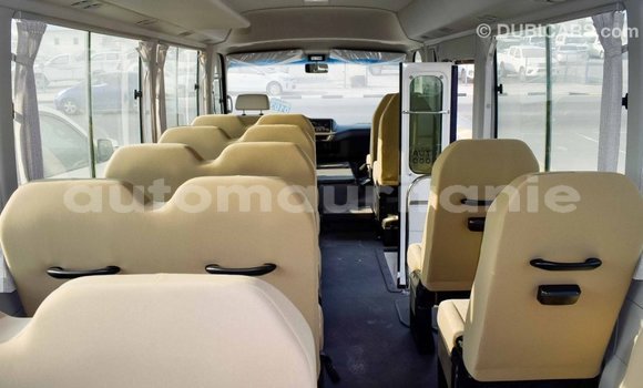 Acheter Import Voiture Toyota Coaster Blanc à Import - Dubai, Adrar Acheter Import Voiture Toyota Coaster Blanc à Import - Dubai, Adrar