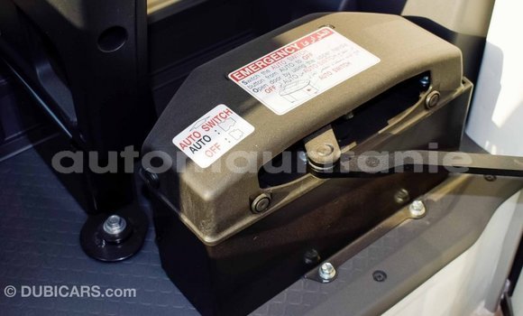 Acheter Import Voiture Toyota Coaster Blanc à Import - Dubai, Adrar Acheter Import Voiture Toyota Coaster Blanc à Import - Dubai, Adrar