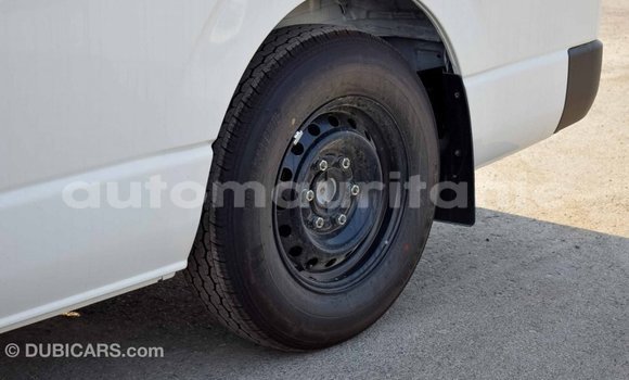 Acheter Import Voiture Toyota Hiace Blanc à Import - Dubai, Adrar Acheter Import Voiture Toyota Hiace Blanc à Import - Dubai, Adrar